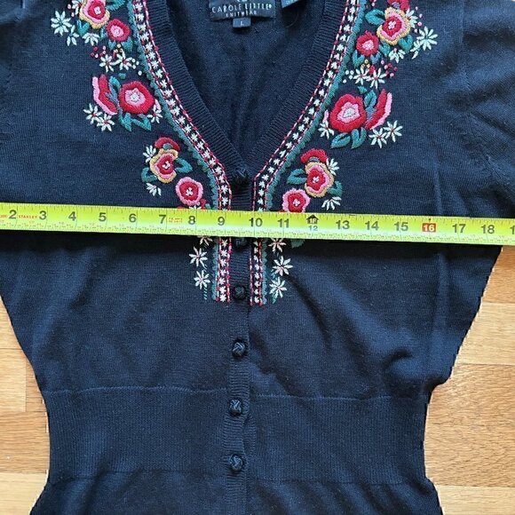 Vintage Carole Little Knitwear Cardigan embroidered floral knot button detailing - Picture 4 of 10